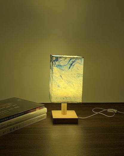 Blue Ocean-Themed Table Lamp