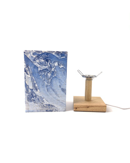 Blue Ocean-Themed Table Lamp