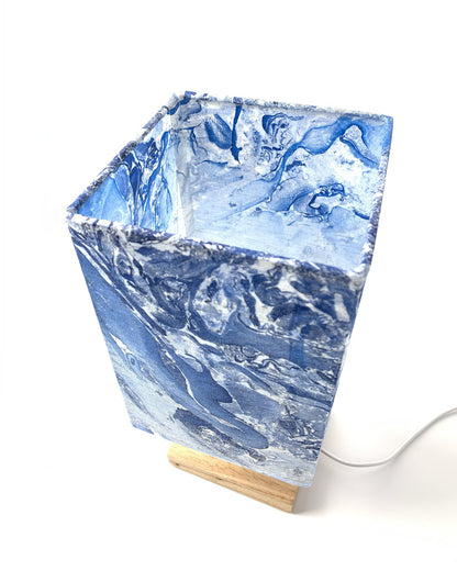 Blue Ocean-Themed Table Lamp